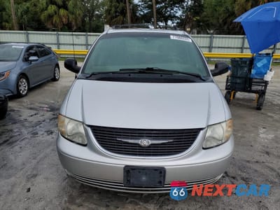 Piąte zdjęcie samochodu w środku: 2002 CHRYSLER TOWN & COUNTRY EX VIN:2C4GP74L72R680978 - miniatura