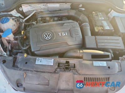 Zdjęcie 11 z 12 samochodu: 2016 VOLKSWAGEN BEETLE S/SE VIN:3VW517AT6GM809513 - miniatura