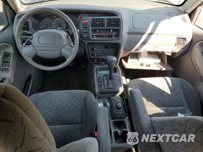 Zdjęcie 8 z 15 samochodu: 2004 CHEVROLET TRACKER ZR2 VIN:2CNBJ734846906046 - miniatura