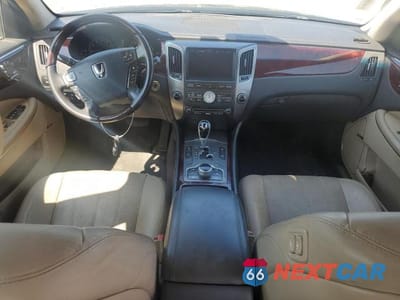 Zdjęcie 8 z 12 samochodu: 2012 HYUNDAI EQUUS SIGNATURE VIN:KMHGH4JH7CU055864 - miniatura