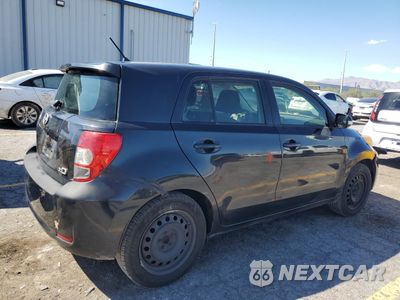 Trzecie zdjęcie samochodu z tyłu: 2014 TOYOTA SCION XD VIN:JTKKUPB49E1043834 - miniatura