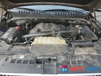 Zdjęcie 12 z 16 samochodu: 2018 LINCOLN NAVIGATOR RESERVE VIN:5LMJJ2LT2JEL22378 - miniatura