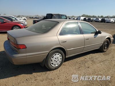 Trzecie zdjęcie samochodu z tyłu: 1999 TOYOTA CAMRY CE VIN:4T1BG22K6XU896320 - miniatura