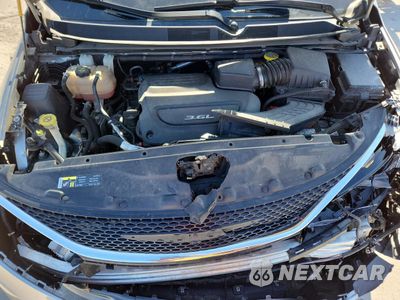 Zdjęcie 12 z 15 samochodu: 2017 CHRYSLER PACIFICA TOURING L PLUS VIN:2C4RC1EG0HR556045 - miniatura