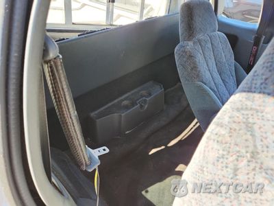 Zdjęcie 10 z 12 samochodu: 2002 GMC SONOMA VIN:1GTCS19W328112543 - miniatura