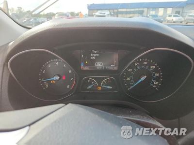 Zdjęcie 9 z 12 samochodu: 2013 FORD FOCUS TITANIUM VIN:1FADP3J25DL363080 - miniatura