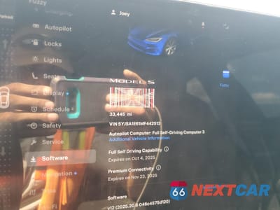 Zdjęcie 9 z 13 samochodu: 2021 TESLA MODEL S VIN:5YJSA1E61MF442513 - miniatura