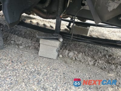 Zdjęcie 9 z 10 samochodu: 2021 FORD F650 SUPER DUTY VIN:1FDNF6AN4MDF08614 - miniatura