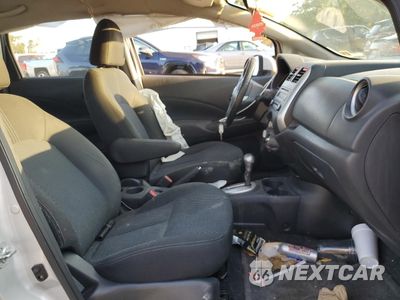 Zdjęcie 7 z 12 samochodu: 2014 NISSAN VERSA NOTE S VIN:3N1CE2CPXEL425984 - miniatura