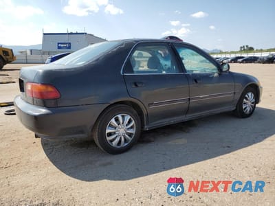 Trzecie zdjęcie samochodu z tyłu: 1995 HONDA CIVIC LX VIN:JHMEG8652SS040721 - miniatura