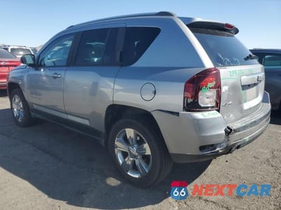 Drugie zdjęcie samochodu z przodu: 2016 JEEP COMPASS SPORT VIN:1C4NJDBB9GD549997 - miniatura