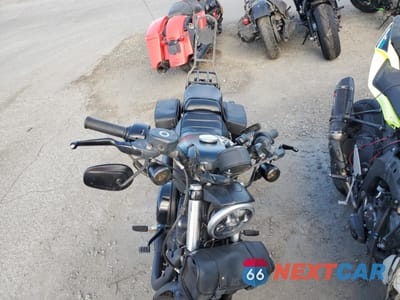 Piąte zdjęcie samochodu w środku: 2017 HARLEY-DAVIDSON XL883 IRON 883 VIN:1HD4LE237HC413748 - miniatura
