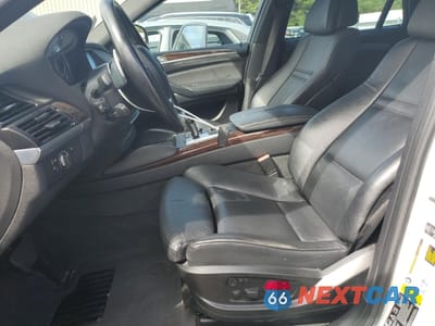 Zdjęcie 7 z 13 samochodu: 2013 BMW X6 XDRIVE35I VIN:5UXFG2C5XDL783369 - miniatura