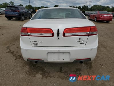 Zdjęcie 6 z 12 samochodu: 2010 LINCOLN TOWNHOUSE MKZ VIN:3LNHL2JCXAR646965 - miniatura