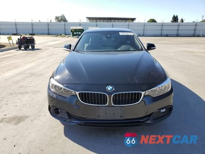 Piąte zdjęcie samochodu w środku: 2020 BMW 430I VIN:WBA4Z1C06L5R74739 - miniatura