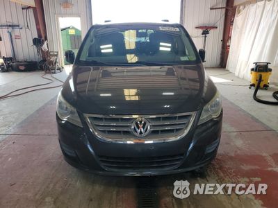 Piąte zdjęcie samochodu w środku: 2011 VOLKSWAGEN ROUTAN SE VIN:2V4RW3DG3BR659526 - miniatura