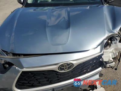 Zdjęcie 11 z 12 samochodu: 2021 TOYOTA HIGHLANDER XLE VIN:5TDGZRBH0MS129094 - miniatura