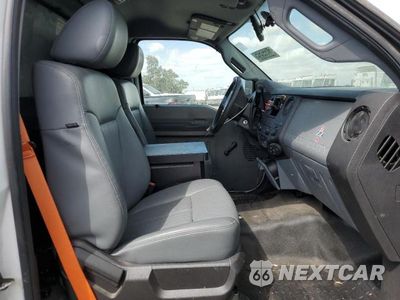 Piąte zdjęcie samochodu w środku: 2013 FORD F350 SD VIN:1FDRF3A64DEB92618 - miniatura