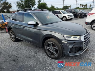 Czwarte zdjęcie samochodu z boku: 2018 AUDI SQ5 PREMIUM PLUS VIN:WA1A4AFY7J2009628 - miniatura