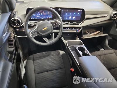Zdjęcie 8 z 13 samochodu: 2025 CHEVROLET EQUINOX LT VIN:3GNAXPEGXSL322396 - miniatura