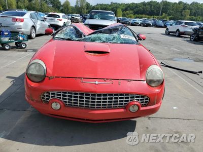 Piąte zdjęcie samochodu w środku: 2002 FORD THUNDERBIRD VIN:1FAHP60A02Y100975 - miniatura