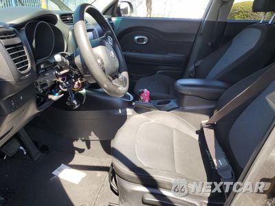Zdjęcie 7 z 12 samochodu: 2019 KIA SOUL + VIN:KNDJP3A50K7013840 - miniatura