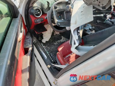 Zdjęcie 8 z 12 samochodu: 2017 ALFA ROMEO GIULIA TI VIN:ZARFAECN9H7548860 - miniatura