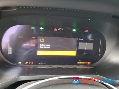 Zdjęcie 9 z 12 samochodu: 2023 POLESTAR 2 VIN:YSMEG3KA6PL142861 - miniatura