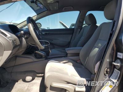 Zdjęcie 7 z 12 samochodu: 2010 HONDA CIVIC LX VIN:19XFA1F50AE073829 - miniatura