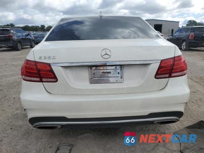 Zdjęcie 6 z 12 samochodu: 2014 MERCEDES-BENZ E 350 VIN:WDDHF5KB3EA805611 - miniatura