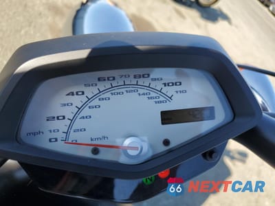 Zdjęcie 7 z 9 samochodu: 2015 HONDA VT1300 CX VIN:JH2SC6114FK500175 - miniatura