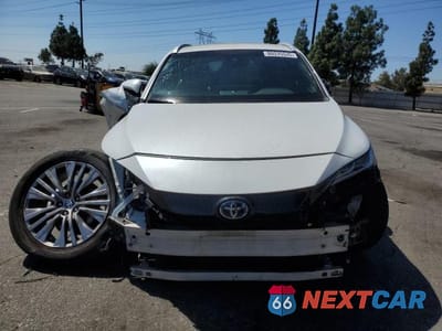 Piąte zdjęcie samochodu w środku: 2023 TOYOTA VENZA XLE VIN:JTEAAAAH1PJ151408 - miniatura