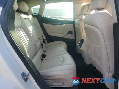Zdjęcie 11 z 15 samochodu: 2020 MASERATI LEVANTE LUXURY VIN:ZN661XUL0LX342563 - miniatura