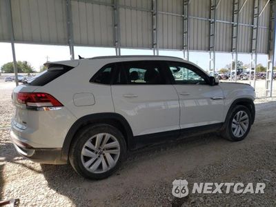 Trzecie zdjęcie samochodu z tyłu: 2021 VOLKSWAGEN ATLAS CROSS SPORT SE VIN:1V2HE2CA8MC221319 - miniatura
