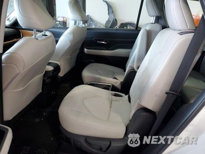 Zdjęcie 11 z 13 samochodu: 2024 TOYOTA GRAND HIGHLANDER XLE VIN:5TDACAB5XRS026996 - miniatura