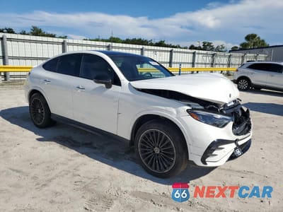 Czwarte zdjęcie samochodu z boku: 2025 MERCEDES-BENZ GLC COUPE 300 4MATIC VIN:W1NKJ4HBXSF292641 - miniatura