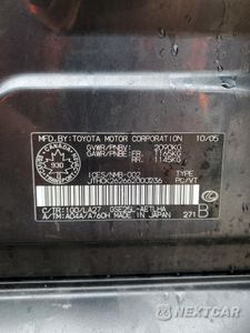 Zdjęcie 12 z 12 samochodu: 2006 LEXUS IS 250 VIN:JTHCK262662000236 - miniatura