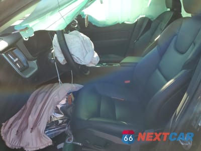 Zdjęcie 7 z 13 samochodu: 2024 VOLVO XC60 CORE VIN:YV4L12RK6R1878451 - miniatura