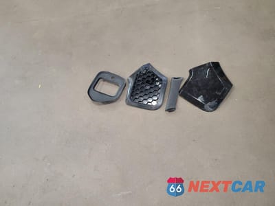 Zdjęcie 13 z 16 samochodu: 2025 RIVIAN R1S PREMIUM VIN:7PDSGCBP0SN070449 - miniatura