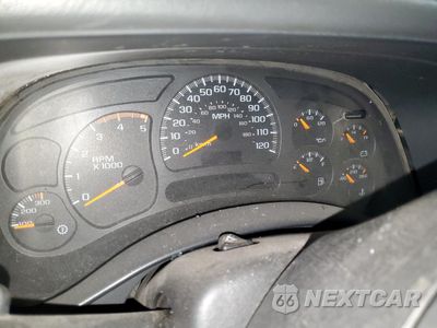 Zdjęcie 9 z 13 samochodu: 2003 GMC SIERRA K2500 HEAVY DUTY VIN:1GTHK24173E100289 - miniatura
