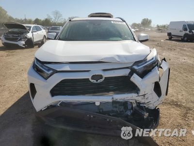 Piąte zdjęcie samochodu w środku: 2025 TOYOTA RAV4 XLE VIN:2T3P1RFV0SC510349 - miniatura
