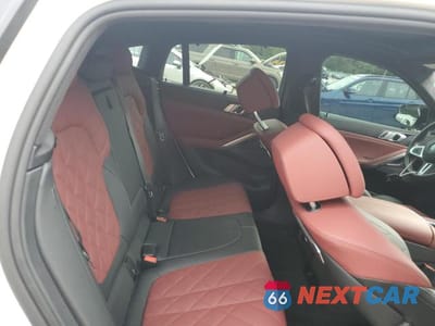 Zdjęcie 10 z 12 samochodu: 2024 BMW X6 M60I VIN:5UX43EX04R9V16283 - miniatura