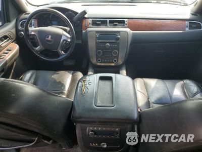 Zdjęcie 8 z 16 samochodu: 2007 GMC YUKON VIN:1GKFK13067R243537 - miniatura
