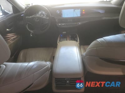 Zdjęcie 8 z 13 samochodu: 2018 LEXUS LS 500 BASE VIN:JTHC51FF2J5003534 - miniatura