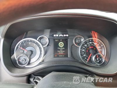 Zdjęcie 9 z 12 samochodu: 2023 RAM 1500 TRADESMAN VIN:1C6SRFNT3PN574777 - miniatura