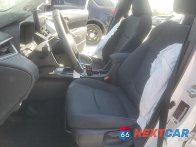 Zdjęcie 7 z 12 samochodu: 2024 TOYOTA COROLLA CROSS LE VIN:7MUBAAAG5RV092567 - miniatura