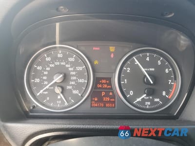 Zdjęcie 9 z 12 samochodu: 2007 BMW 335 I VIN:WBAVB73577VF52589 - miniatura