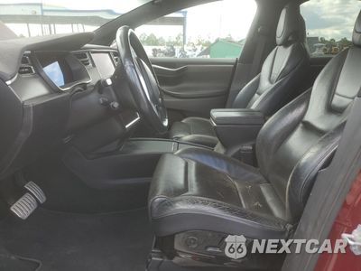 Zdjęcie 7 z 13 samochodu: 2016 TESLA MODEL X VIN:5YJXCAE41GFS00503 - miniatura