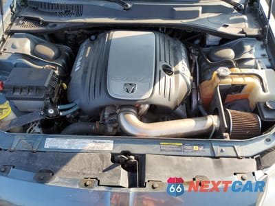Zdjęcie 11 z 12 samochodu: 2005 DODGE MAGNUM R/T VIN:2D4GV58205H587177 - miniatura