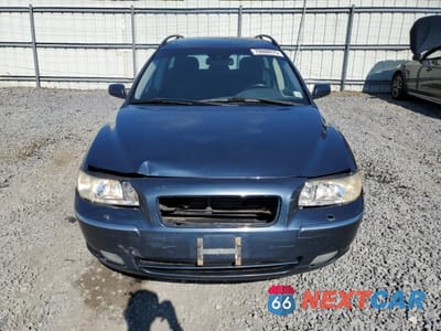 Piąte zdjęcie samochodu w środku: 2005 VOLVO V70 FWD VIN:YV1SW592452482163 - miniatura